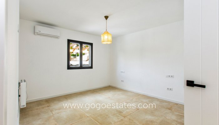 Te koop - Huis - Vrijstaande Villa - Benissa - Benissa Centro