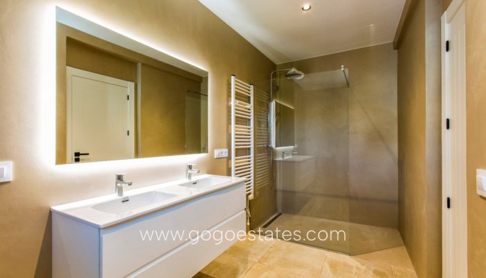 Te koop - Huis - Vrijstaande Villa - Benissa - Benissa Centro