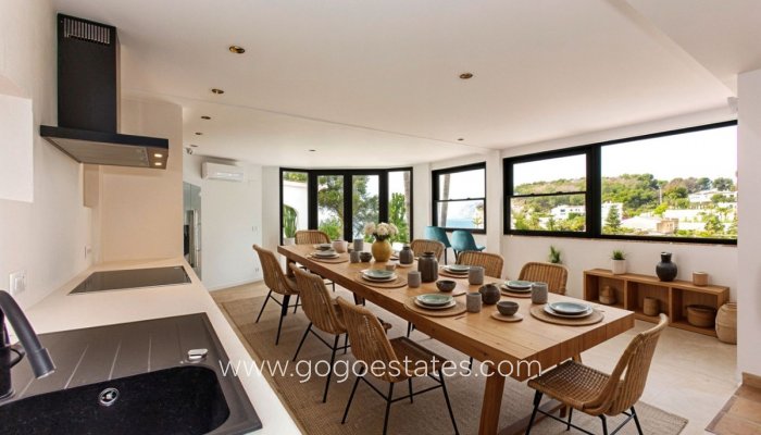 Te koop - Huis - Vrijstaande Villa - Benissa - Benissa Centro