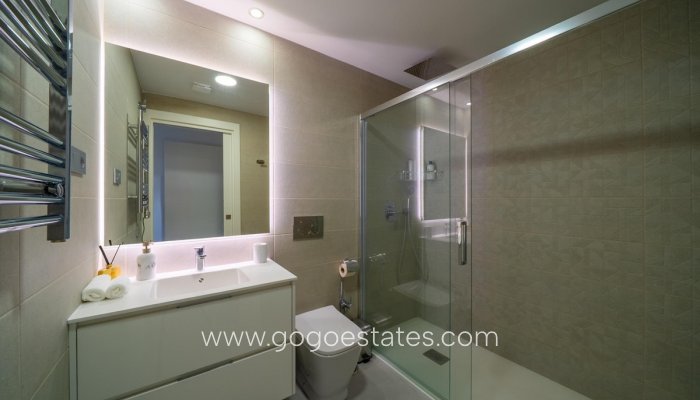 Te koop - Appartement - Appartement op de middelste verdieping - Benidorm - Benidorm Centro