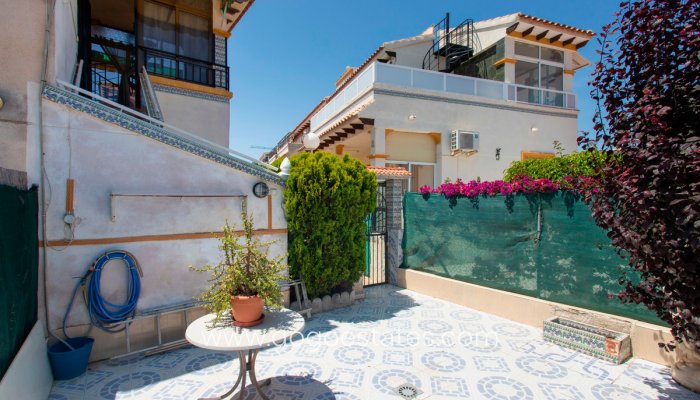 Te koop - Huis - Bungalow - Orihuela - Orihuela Costa