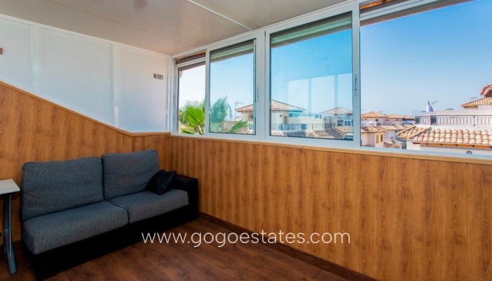 Te koop - Huis - Bungalow - Orihuela - Orihuela Costa