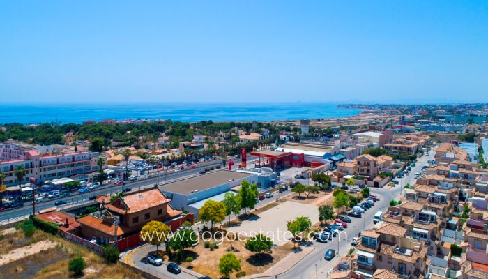 Te koop - Huis - Bungalow - Orihuela - Orihuela Costa