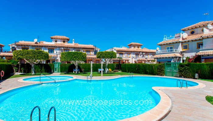 Te koop - Huis - Bungalow - Orihuela - Orihuela Costa