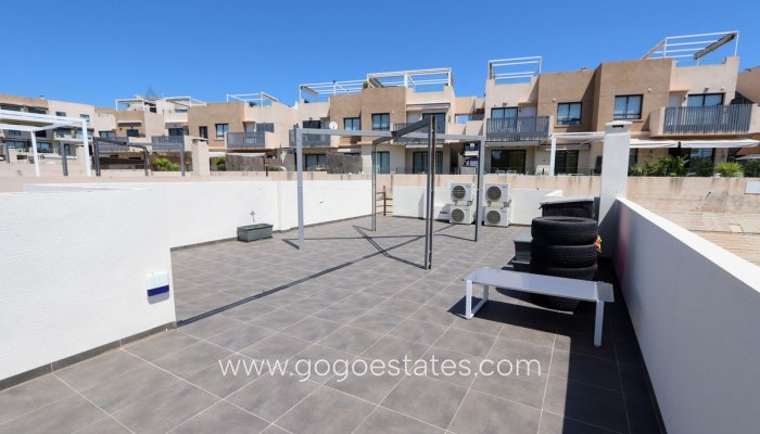 Te koop - Huis - Vrijstaande Villa - Orihuela - La Zenia