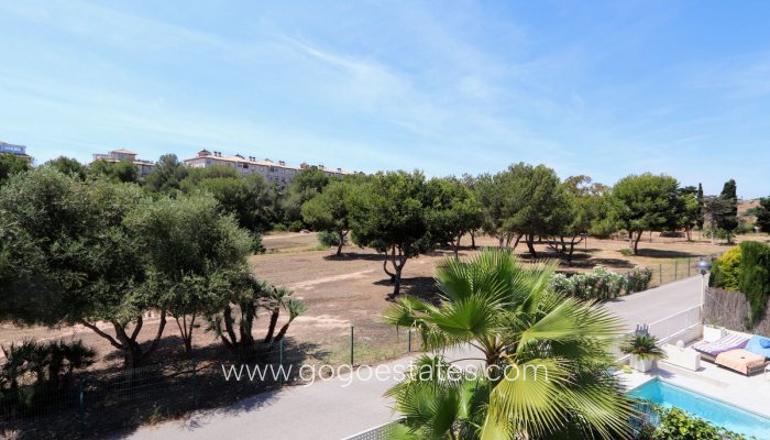 Te koop - Huis - Vrijstaande Villa - Orihuela - La Zenia
