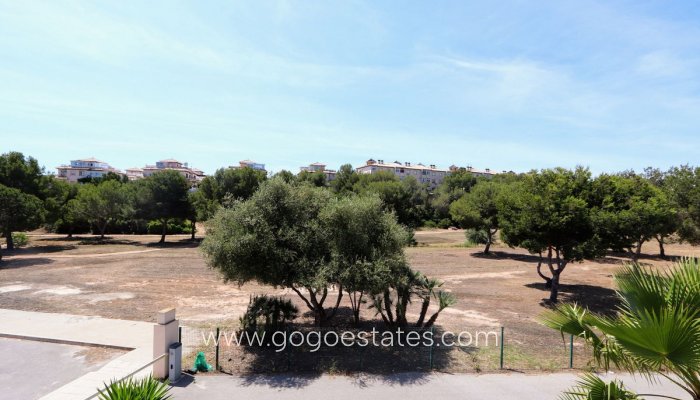 Te koop - Huis - Vrijstaande Villa - Orihuela - La Zenia