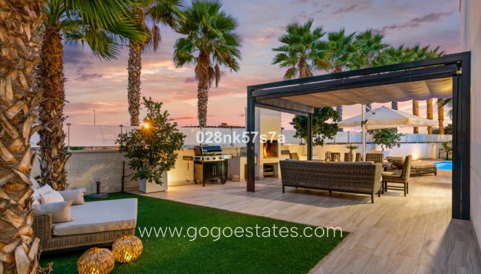 Te koop - Huis - Vrijstaande Villa - Orihuela - Lomas de Cabo Roig