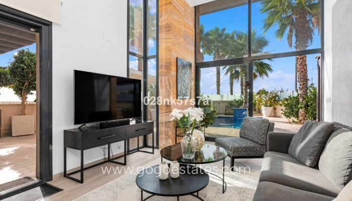 Te koop - Huis - Vrijstaande Villa - Orihuela - Lomas de Cabo Roig