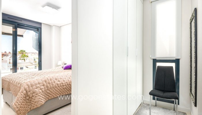 Te koop - Appartement - Penthouse Duplex - Orihuela - Villamartin