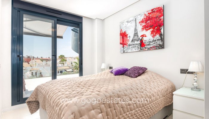 Te koop - Appartement - Penthouse Duplex - Orihuela - Villamartin