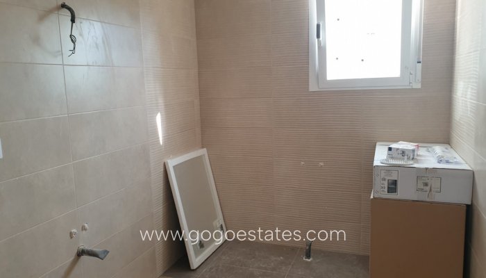 Te koop - Huis - Vrijstaande Villa - Pinoso - Pinoso Centro