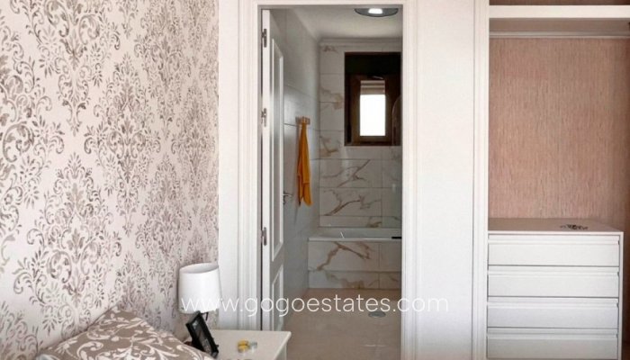 Te koop - Huis - Stadswoning - San Miguel De Salinas - San Miguel de Salinas Centro