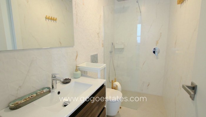 Te koop - Huis - Vrijstaande Villa - San Fulgencio - La Marina