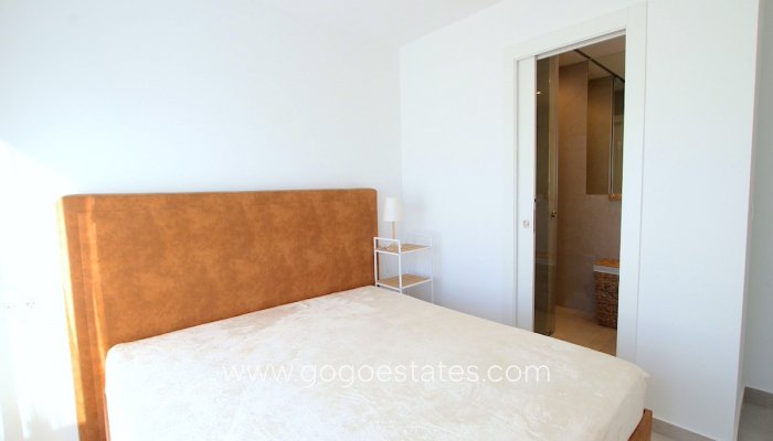 Te koop - Huis - Vrijstaande Villa - San Fulgencio - La Marina