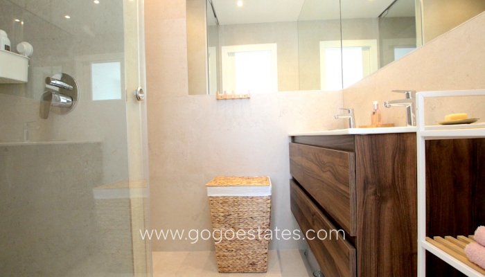 Te koop - Huis - Vrijstaande Villa - San Fulgencio - La Marina