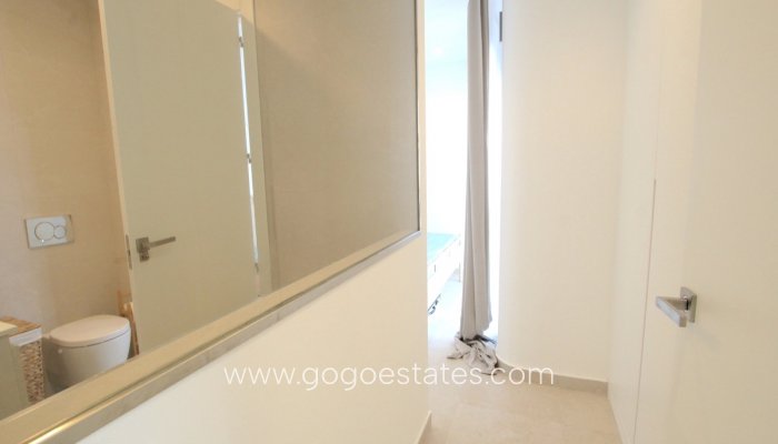 Te koop - Huis - Vrijstaande Villa - San Fulgencio - La Marina