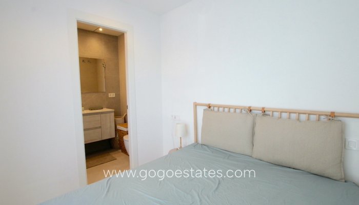 Te koop - Huis - Vrijstaande Villa - San Fulgencio - La Marina