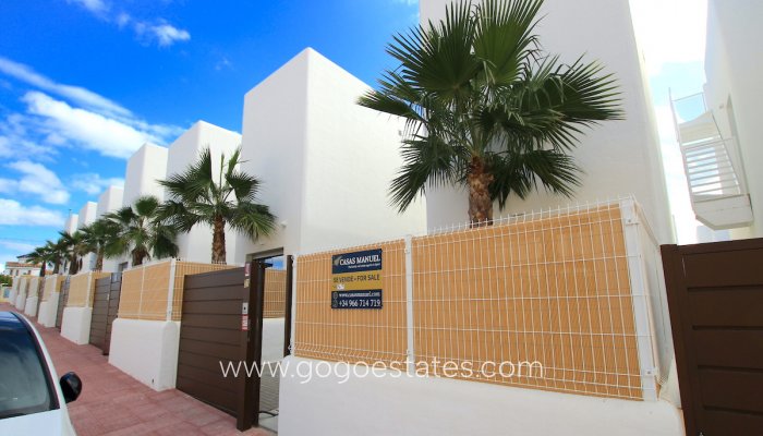 Te koop - Huis - Vrijstaande Villa - San Fulgencio - La Marina