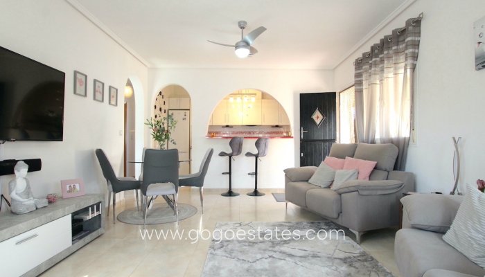 Te koop - Huis - Vrijstaande Villa - Rojales - Benimar