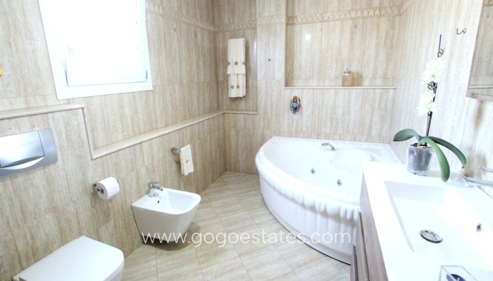 Venta - Casa - Casa adosada - Benijofar