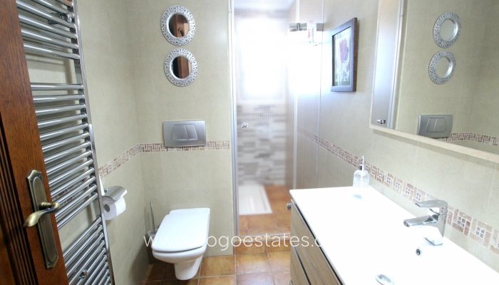 Venta - Casa - Casa adosada - Benijofar