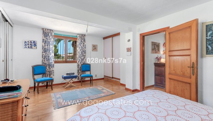 Te koop - Huis - Vrijstaande Villa - Orihuela - La Zenia