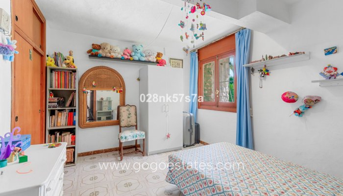 Te koop - Huis - Vrijstaande Villa - Orihuela - La Zenia