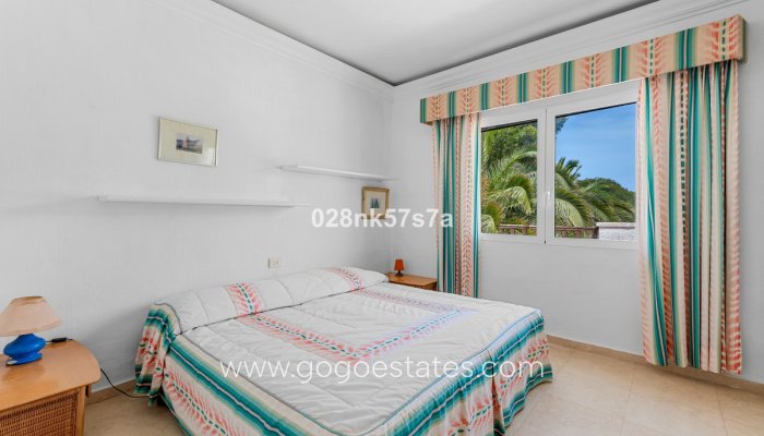 Te koop - Huis - Vrijstaande Villa - Orihuela - La Zenia