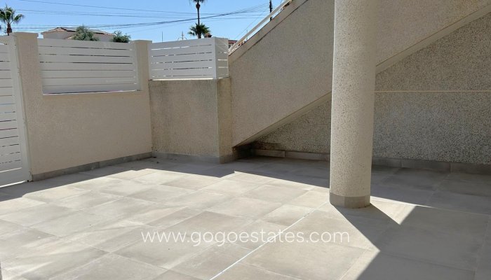 Te koop - Huis - Bungalow - Torrevieja - Nueva Torrevieja