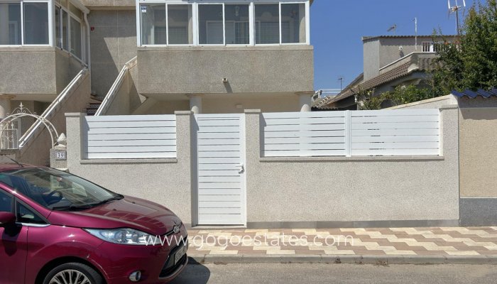 Te koop - Huis - Bungalow - Torrevieja - Nueva Torrevieja