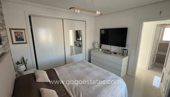 Te koop - Huis - Vrijstaande Villa - Algorfa - Algorfa Centro