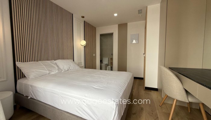 Te koop - Appartement - Appartement op de middelste verdieping - Alicante - Alicante Centro