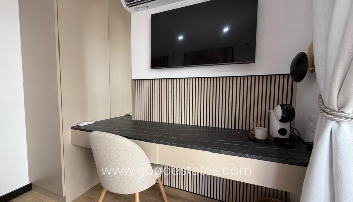 Te koop - Appartement - Appartement op de middelste verdieping - Alicante - Alicante Centro