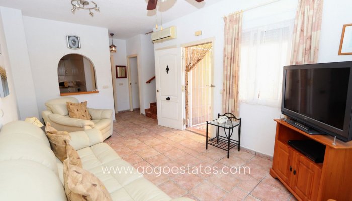 Te koop - Huis - Vrijstaande Villa - Orihuela - Playa Flamenca