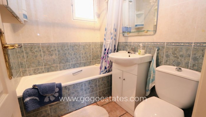 Te koop - Huis - Vrijstaande Villa - Orihuela - Playa Flamenca