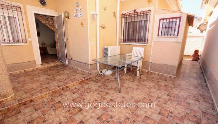 Te koop - Huis - Vrijstaande Villa - Orihuela - Playa Flamenca