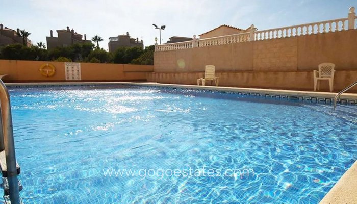 Te koop - Huis - Vrijstaande Villa - Orihuela - Playa Flamenca