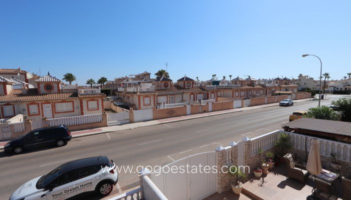 Te koop - Huis - Vrijstaande Villa - Orihuela - Playa Flamenca