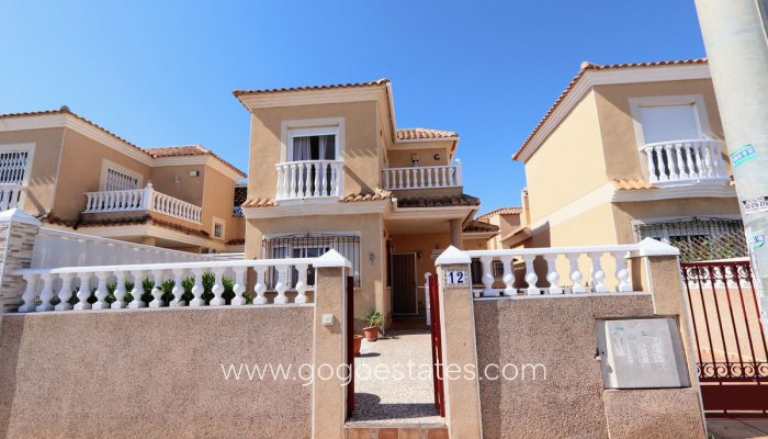 Te koop - Huis - Vrijstaande Villa - Orihuela - Playa Flamenca
