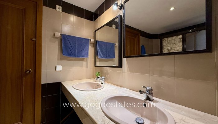 Te koop - Appartement - Appartement op de middelste verdieping - Altea - Altea Centro