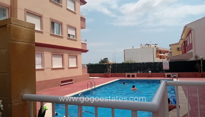 Te koop - Appartement - Appartement op de bovenste verdieping - Algorfa - Algorfa Centro