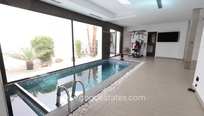 Te koop - Huis - Vrijstaande Villa - Jávea Xàbia - Jávea - Xàbia Centro