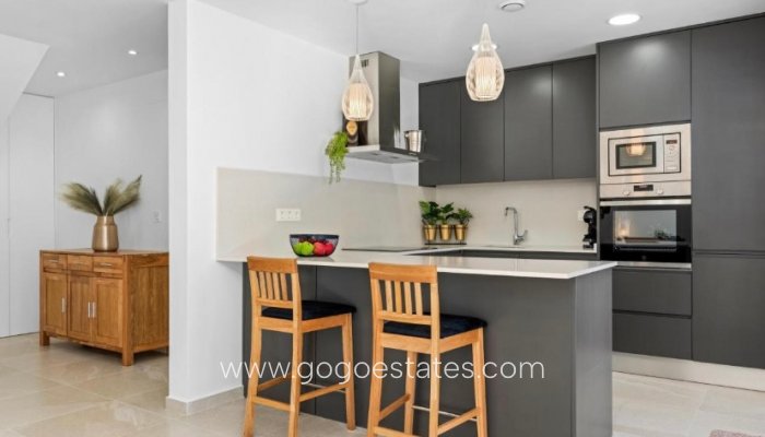 Te koop - Huis - Vrijstaande Villa - San Miguel De Salinas - San Miguel de Salinas Centro