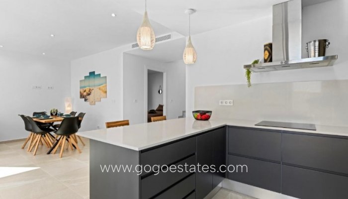 Te koop - Huis - Vrijstaande Villa - San Miguel De Salinas - San Miguel de Salinas Centro