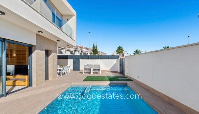 Te koop - Huis - Vrijstaande Villa - San Miguel De Salinas - San Miguel de Salinas Centro