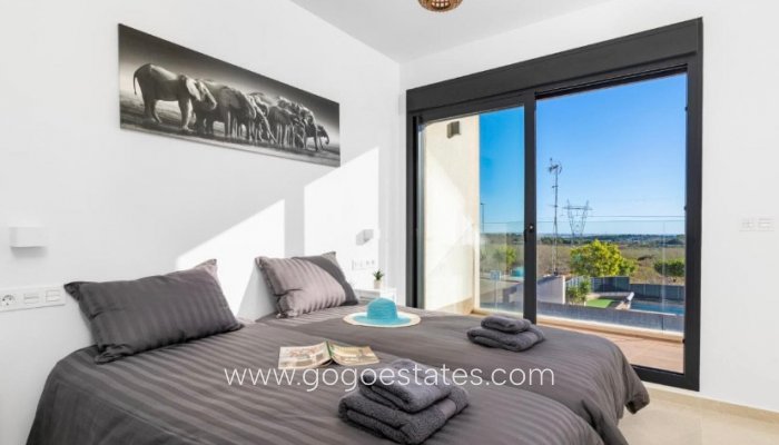 Te koop - Huis - Vrijstaande Villa - San Miguel De Salinas - San Miguel de Salinas Centro