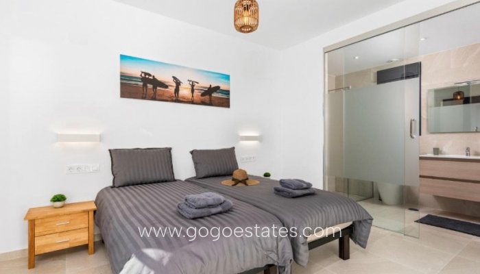 Te koop - Huis - Vrijstaande Villa - San Miguel De Salinas - San Miguel de Salinas Centro