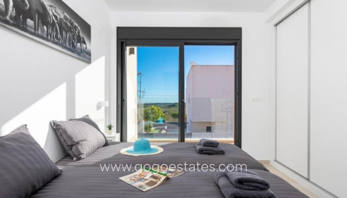 Te koop - Huis - Vrijstaande Villa - San Miguel De Salinas - San Miguel de Salinas Centro