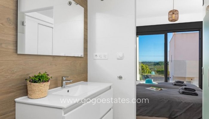 Te koop - Huis - Vrijstaande Villa - San Miguel De Salinas - San Miguel de Salinas Centro